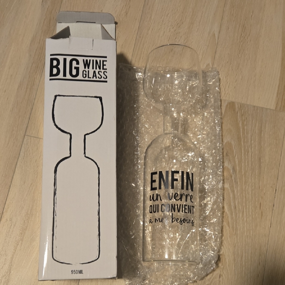 Clear Glass Big Wine Glass